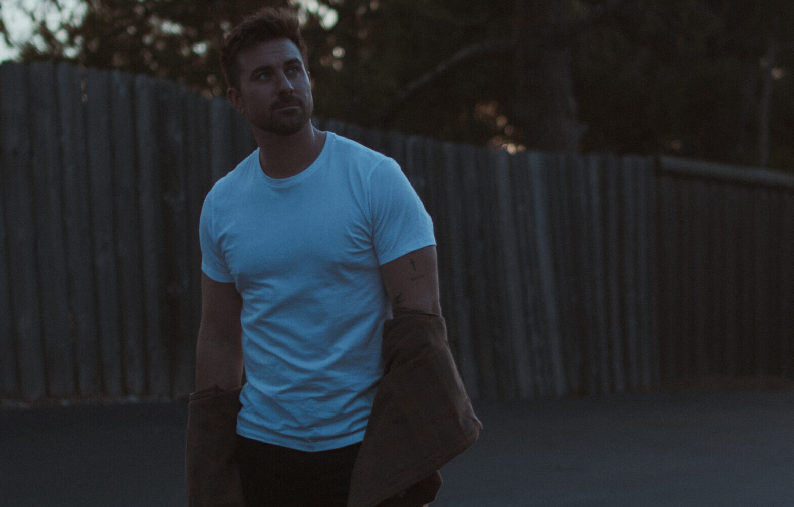 LIBERATI Releases Kinetic New Single ‘Famous’