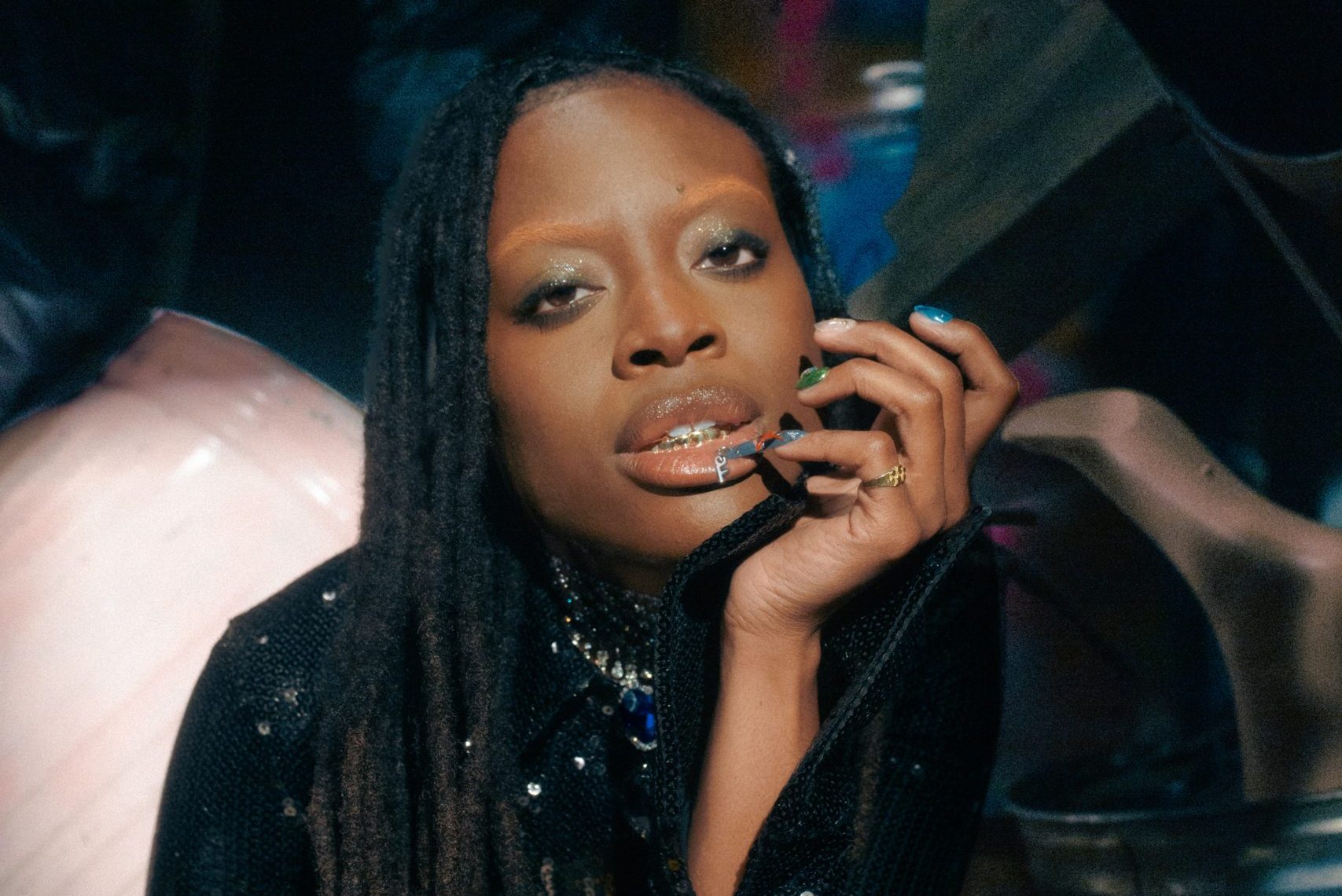 Siena Liggins Releases Immersive New Video “Sneaky Links” Feat. Mkxyz Ahead Of Album ‘Floozy’