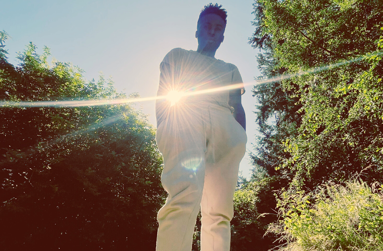 august at Night to Release Vulnerable New Single ‘all i ever had’