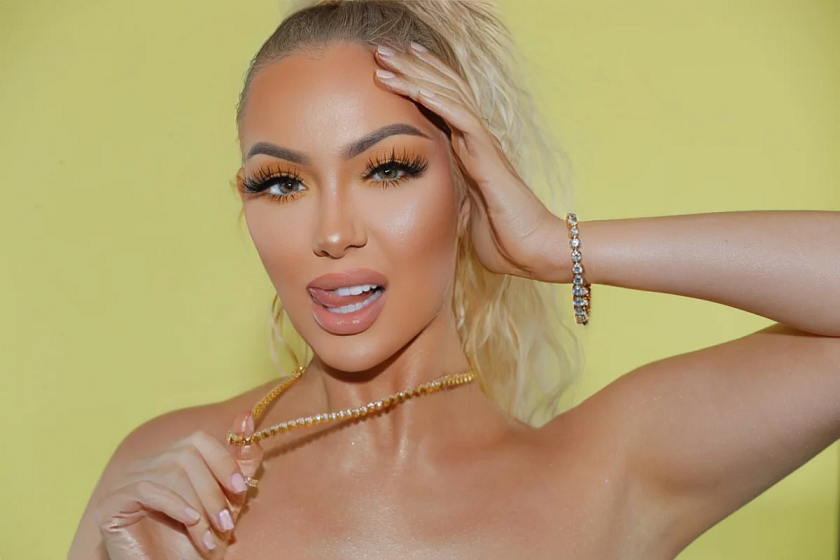 Una – “Alert” ft. Jeremih