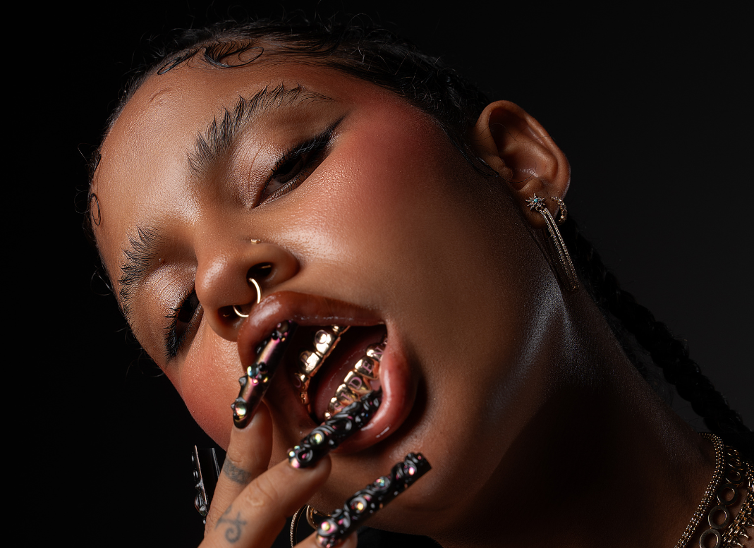 Renowned Latin Urban Singer Tokischa Unveils Energetic Single “Candy” and Electrifying Music Video