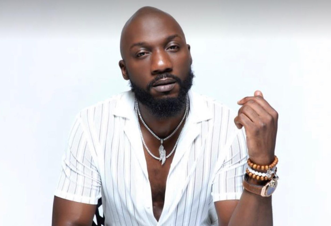 Multi-Talented American-Nigerian Artist Industry Standard Releases Captivating Music Videos for "Kilonso"