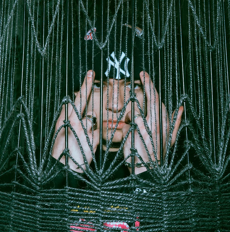 Taz – “DNA”