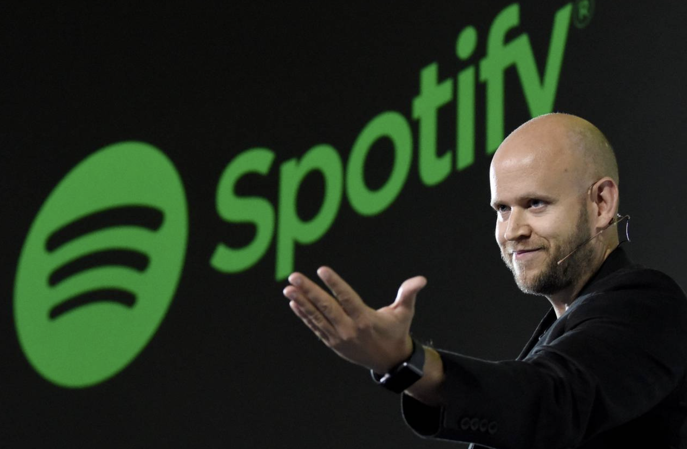 Spotify’s Unfair Play:  The Struggle for Independent Artists in an Unbalanced Music Industry