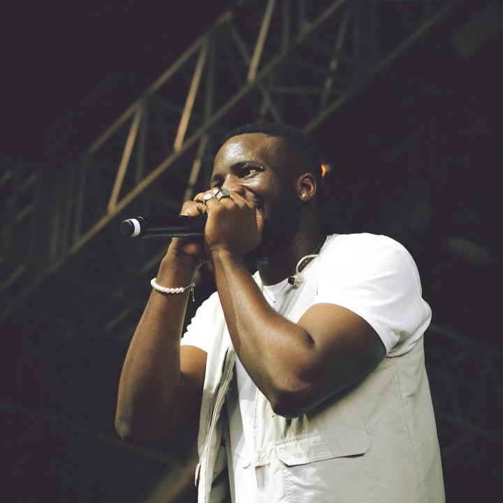 Dozie: Hip-Hop Sensation Collaborates with Dynamic Artist and Engineer Obsinema on New Single “Standby”
