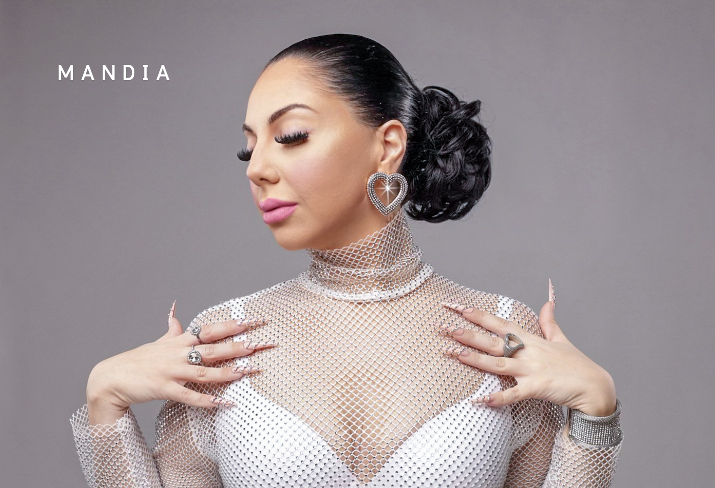 Canadian Pop R&B Sensation Mandia Unveils Emotional New Single 'Secret 2 Love' Alongside Captivating Music Video