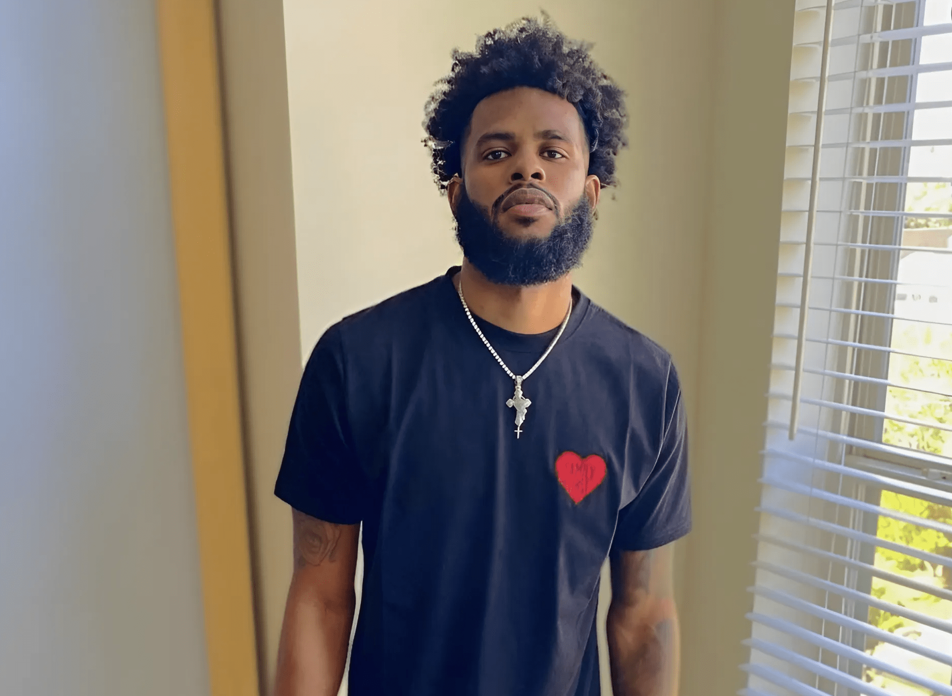Dee H1M Honors Late Mother with Heartfelt EP “Dorothy’s Son” – A Testament to Resilience and Musical Legacy