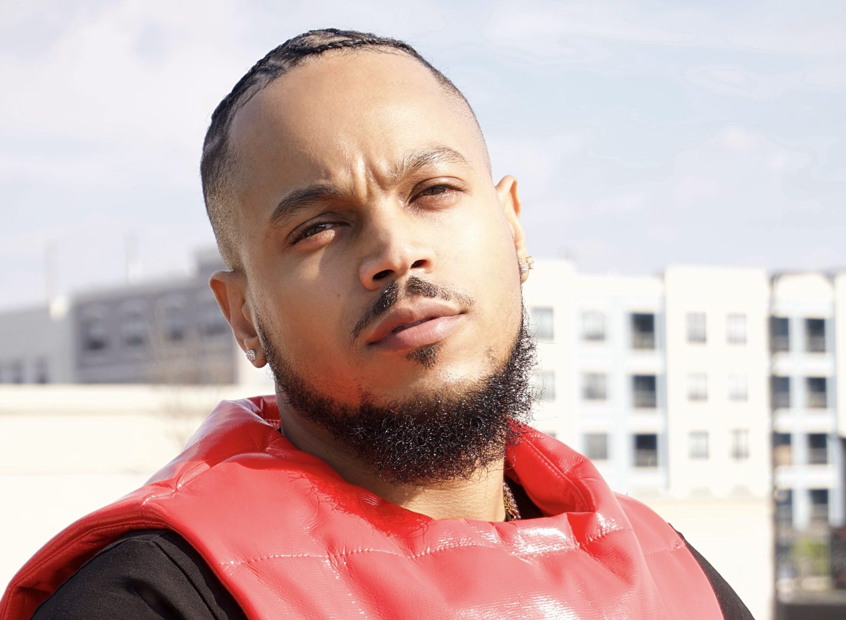 Rising Rap Artist Rique’ Drops Vibrant New Single “No Floss