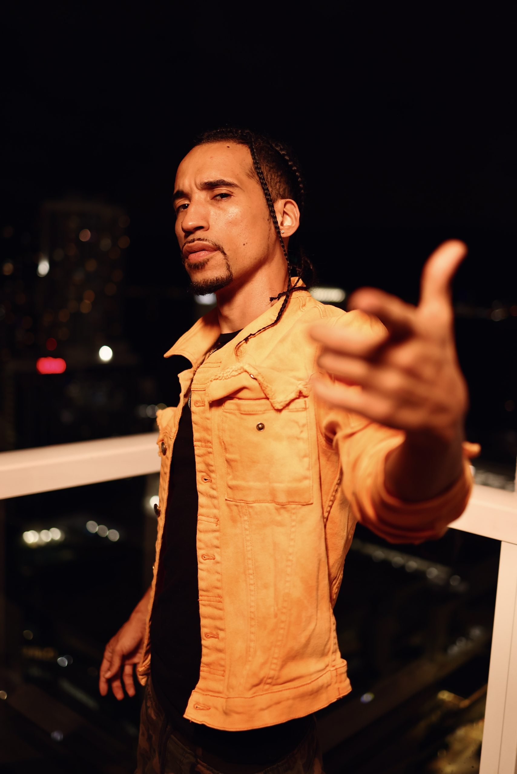 Soto: The Colombian Artist Redefining Music with Unconditional Love and Divine Connection