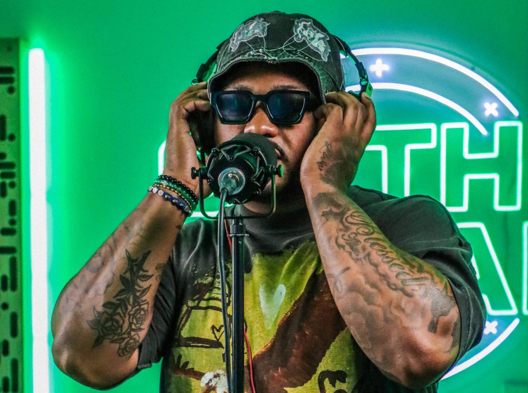 Relloo Delivers Heartfelt Performance in New Video for “Useless” with Joe Trufant