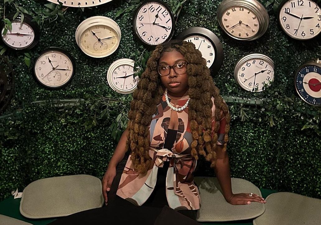 Chicago Female Rapper Color. Remixes Doechii’s “NISSAN ALTIMA”!