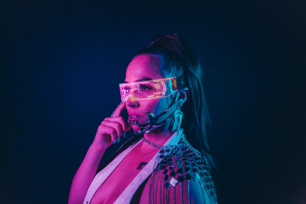 Lil MC Brings Bilingual Brilliance To Hip Hop With New Album ‘Flex Máquina’
