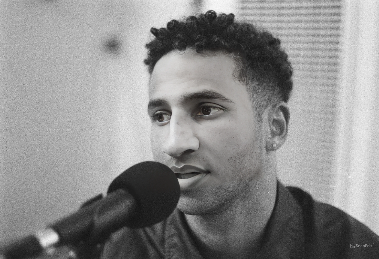 Bronson Scott Releases Indie-Infused Hip-Hop Track “Mistakes”