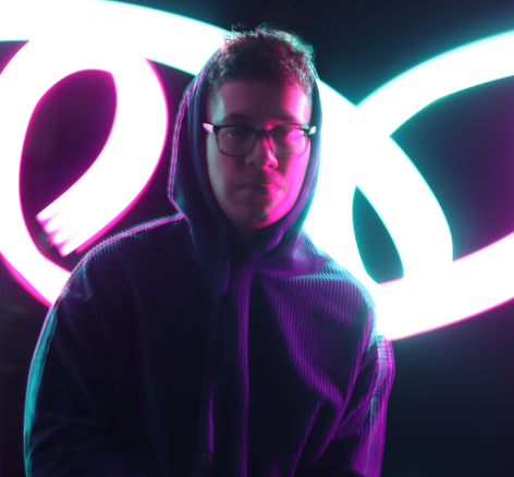 From Darkness to Energy: ELiXZR, the Artist Challenging Musical Boundaries