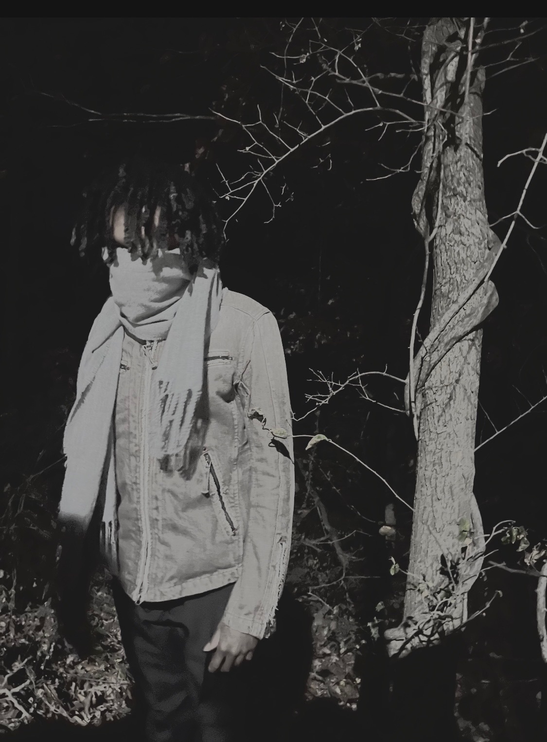 emolunatik: The Silent Artist Speaks Through Dark Fashion and Sound