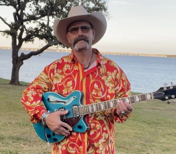 Ben Thompson: Barefoot Country Storyteller