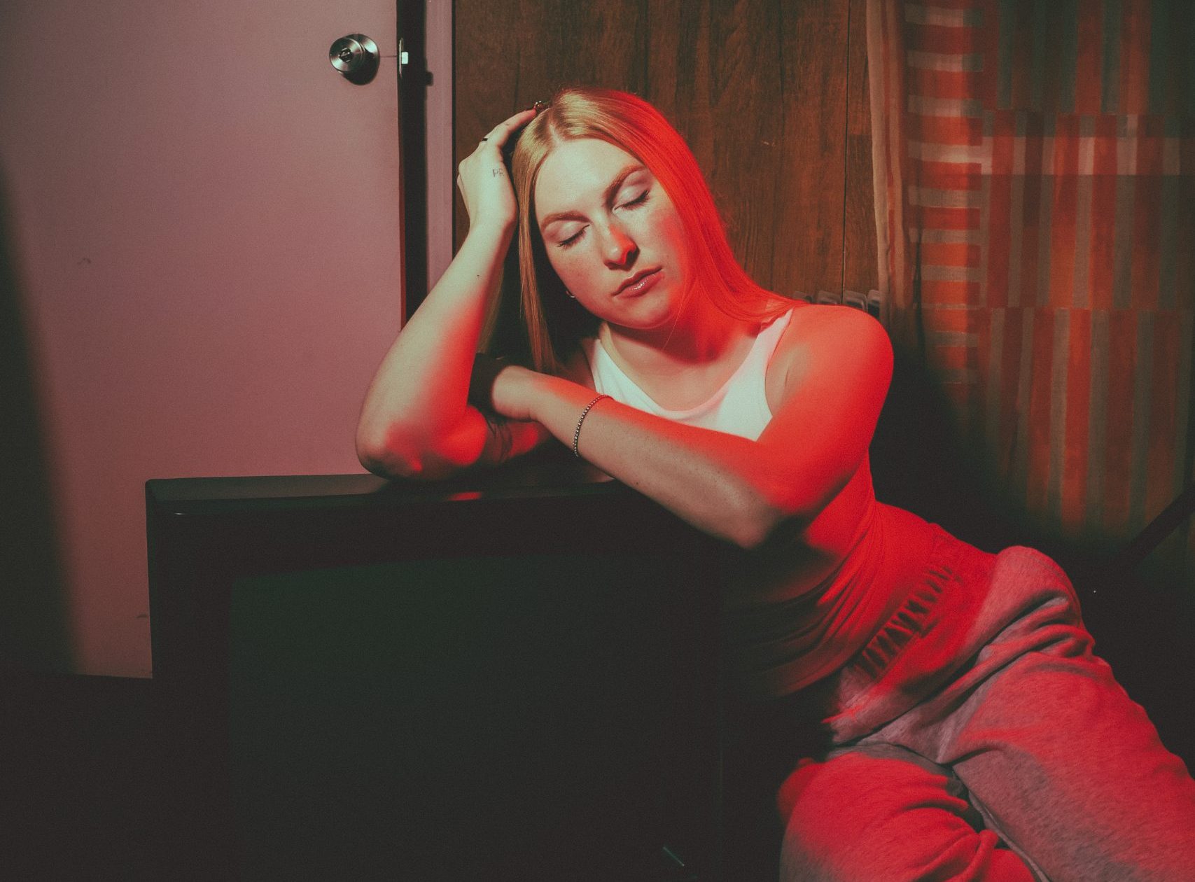 B3XX Shines on Soul-Tinged Pop Single ‘Solar Plexus’