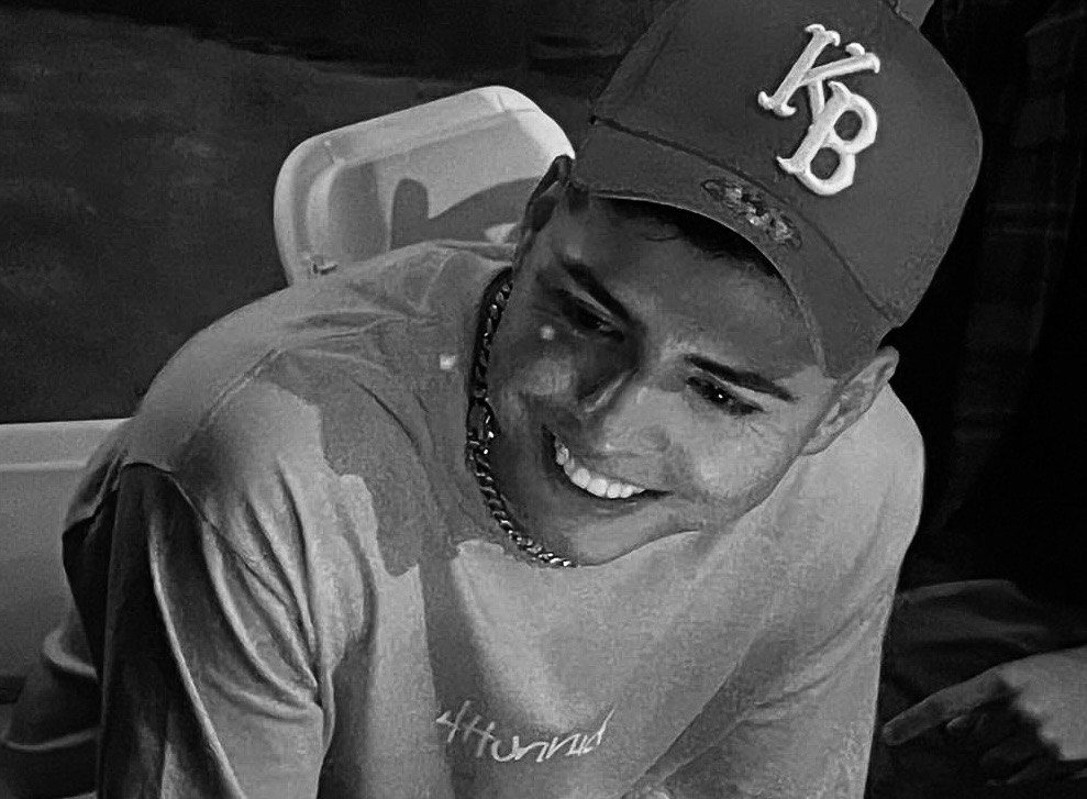 VIZENTE Is Redefining Latin Music—And “Celosa” Is Just the Beginning