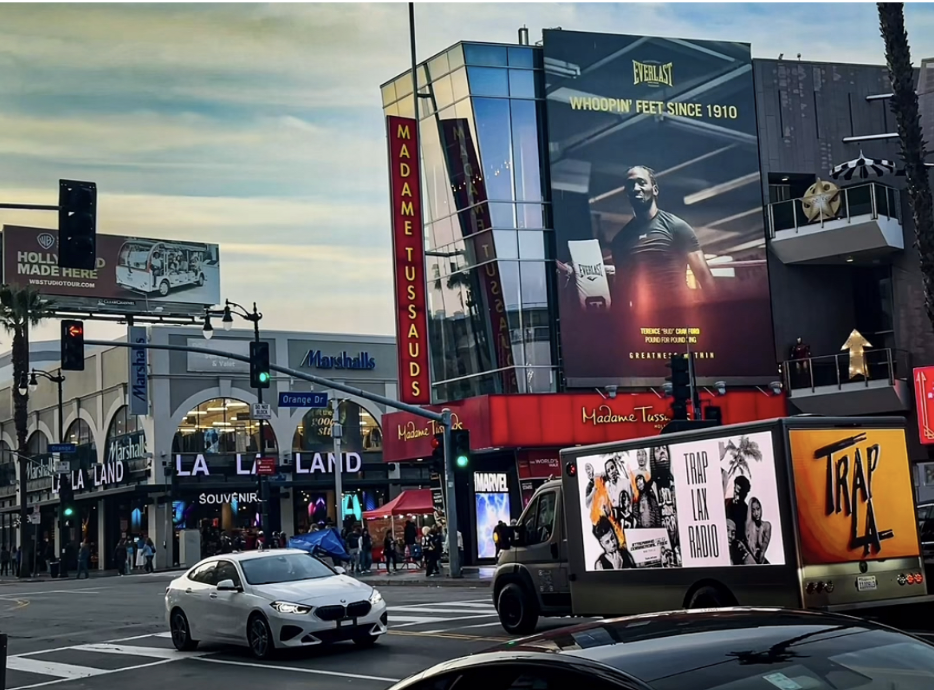 Captive Campaigns: The Excitement of Mobile Digital Advertising