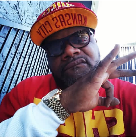 Meech Releases Captivating New Project “No Featurez Vol. 1”
