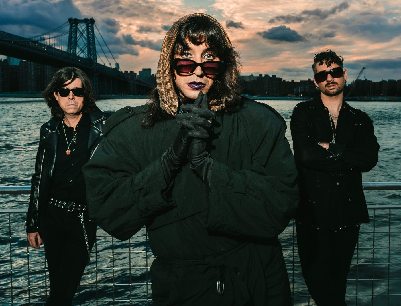 Tony and The Kiki release New Sex & sSwagger-fuelled Queer-rock Anthem ‘get Out or get On’