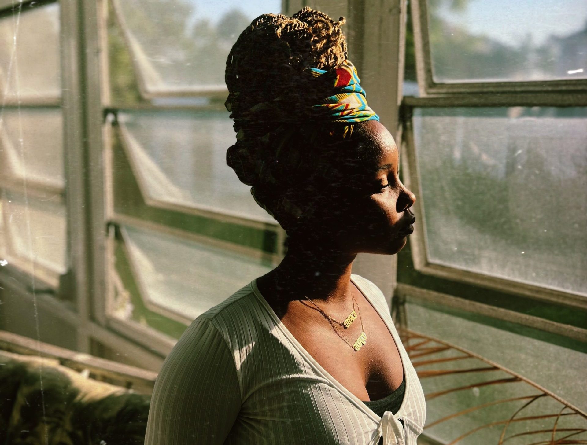 Thandiwe Channels Soulful Wisdom in New Single “Advice”