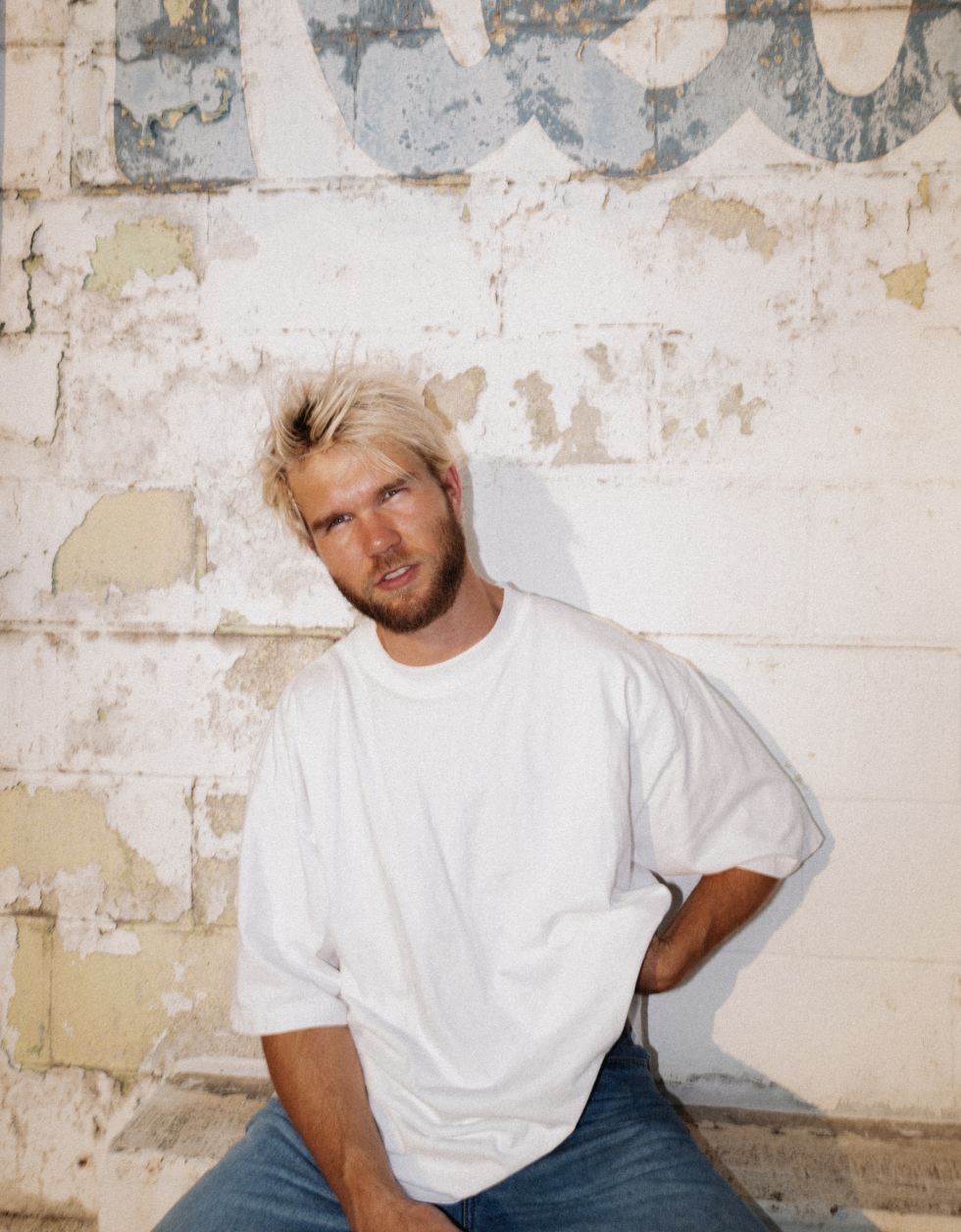 Country Goes Club: MOONLGHT’s Viral Edit of Trace Adkins Is Taking Over