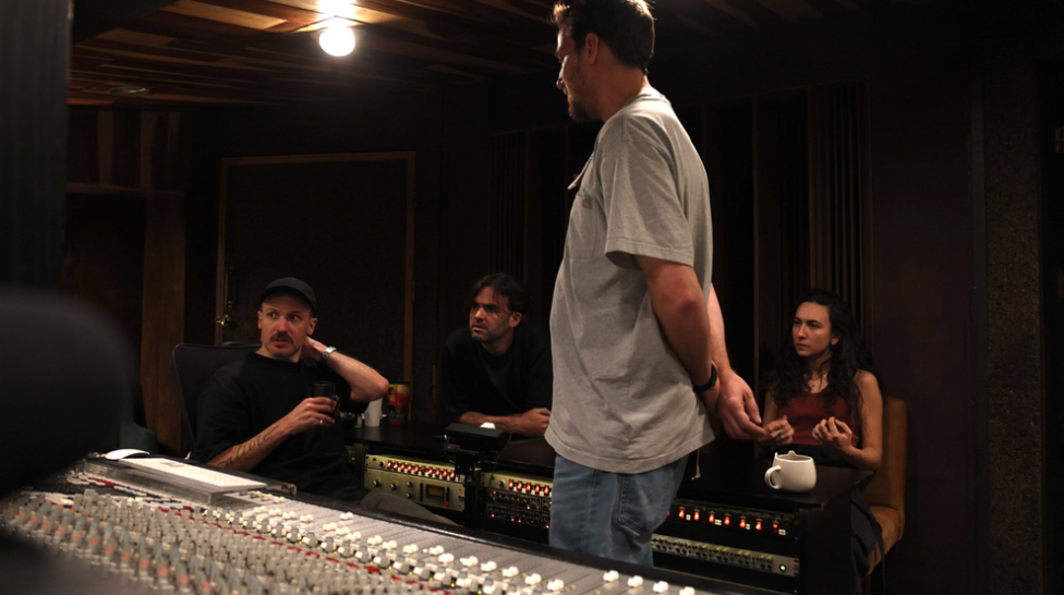 goodtoknow’s debut EP ‘I’ll Stay’ Is A Sonic Collaboration That Lingers Beyond the Last Note