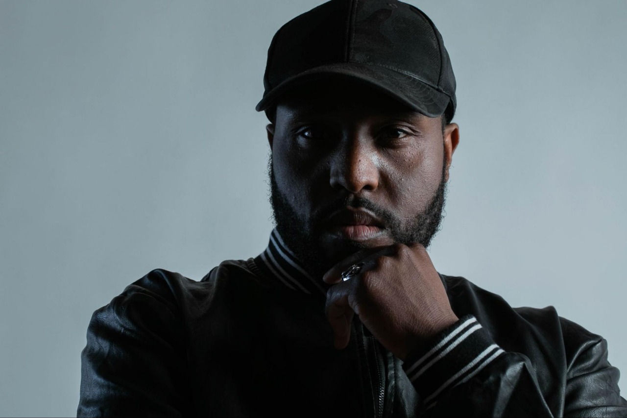 The Sound Without Borders: Stephen Thomas Unveils The Universal Me
