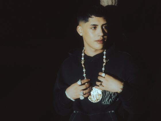 Cris MJ Releases New Single “30 Mil Pies”