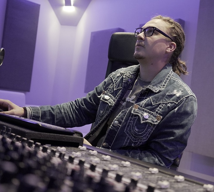 Introducing Rising German Producer: Dready on the Beat aka Dready85er