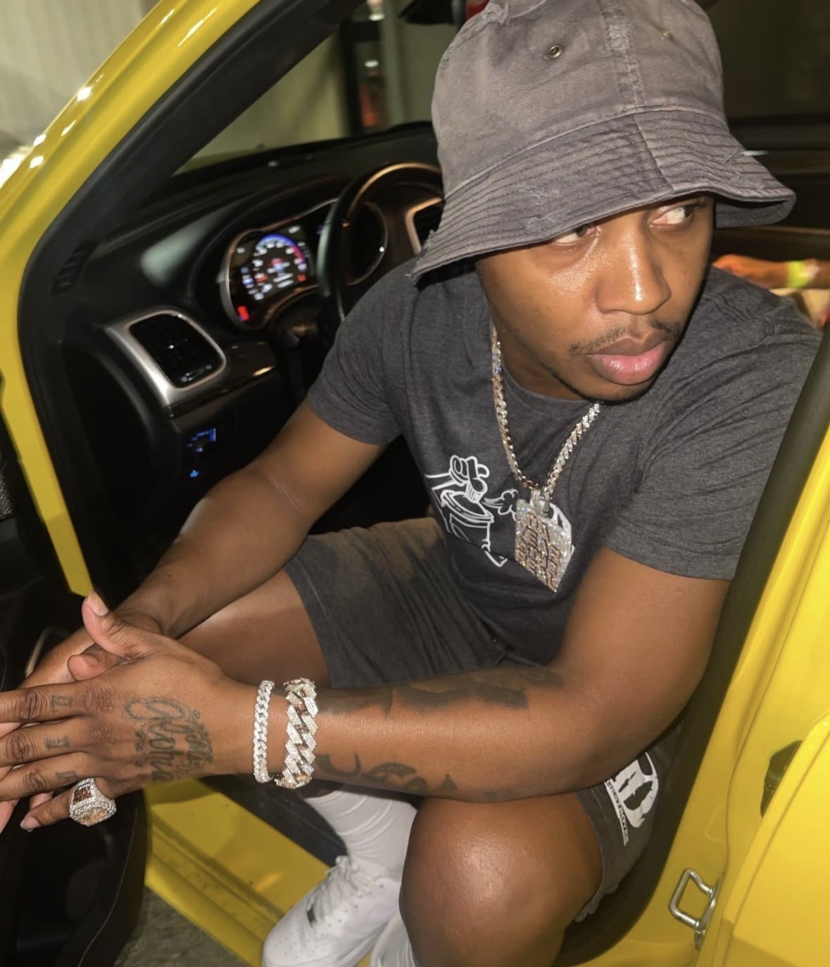 DYOR Chris and Kevin Gates Unite on “HG x AR”: The 8th Ward Anthem