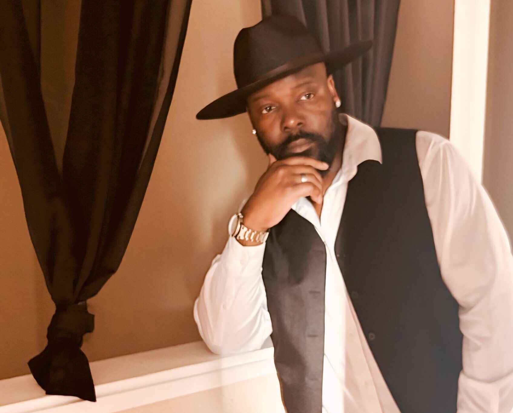 Kriada Oakland’s Creator Blending Nostalgia and Modern Sound