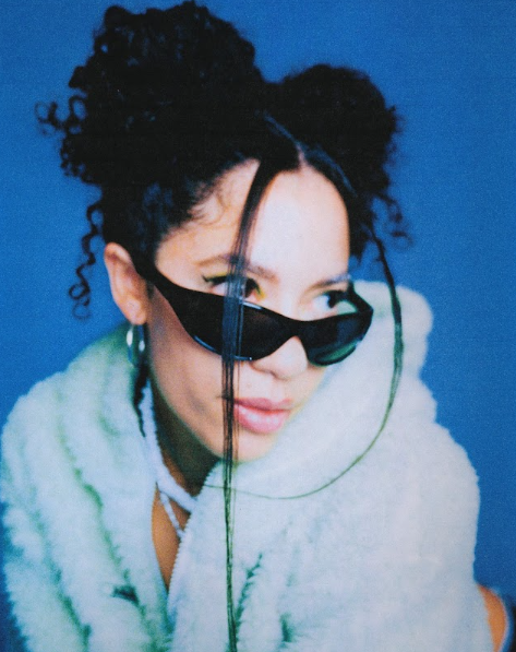 The Art of Letting Go: VIAA’s Poetic Alt-Pop Vision