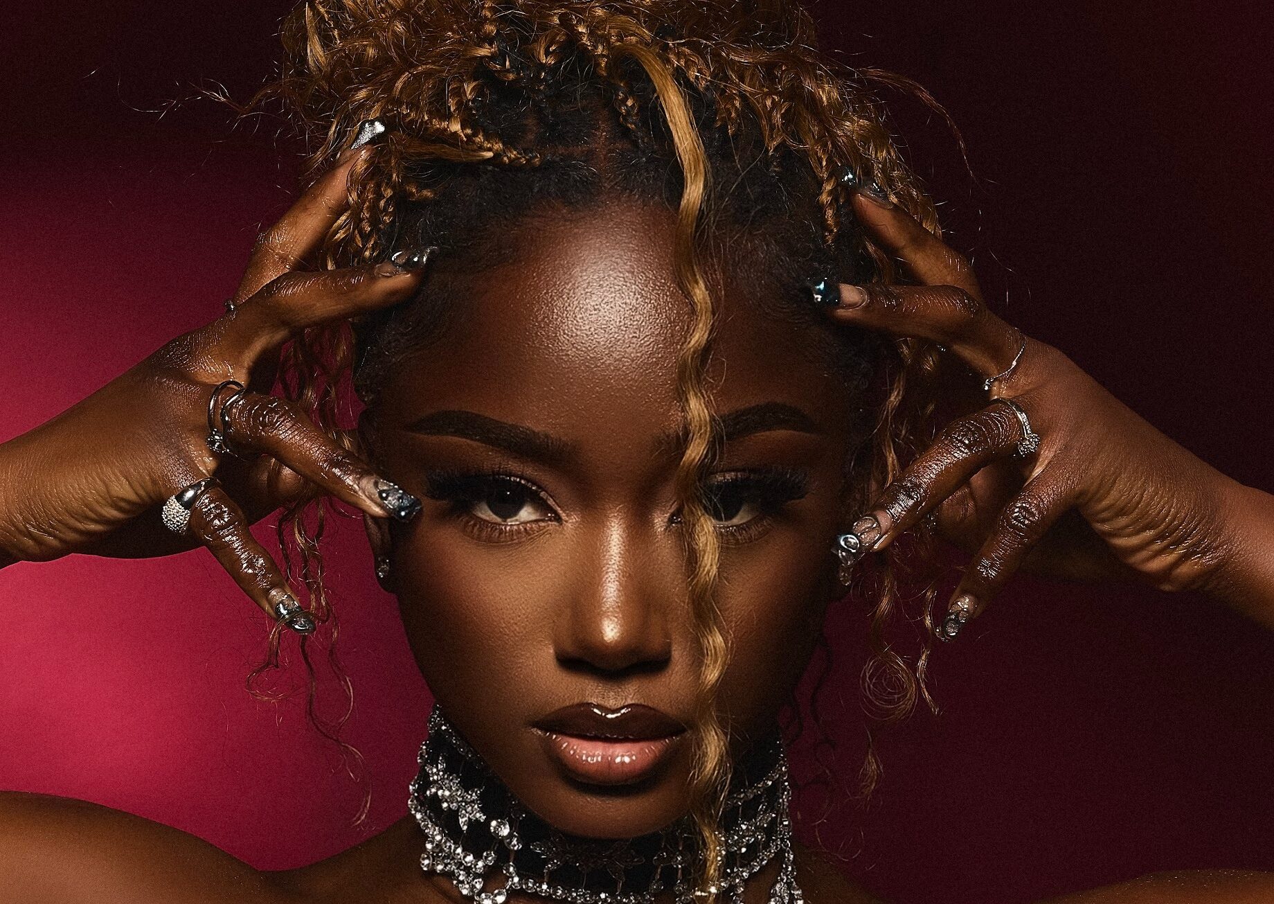 Janiq Unleashes Red-hot R&B-Tinged Pop Belter ‘Cobra’