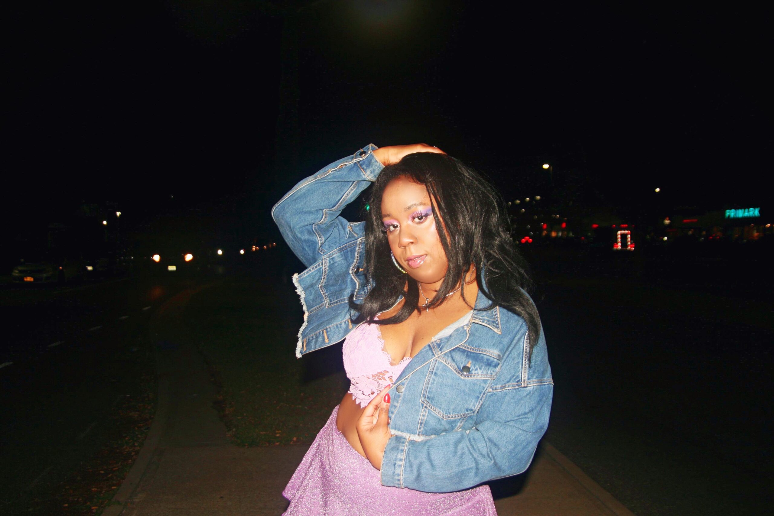 Rolling Hype Exclusive: Gaviana Redefines R&B Empowerment with “Let Me Know That”