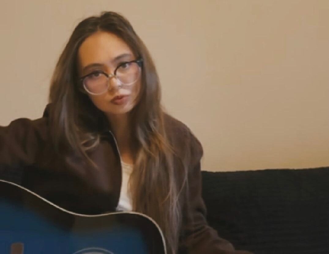 Meet Phoebe Johnson: The New Songwriting Voice from Fort Worth
