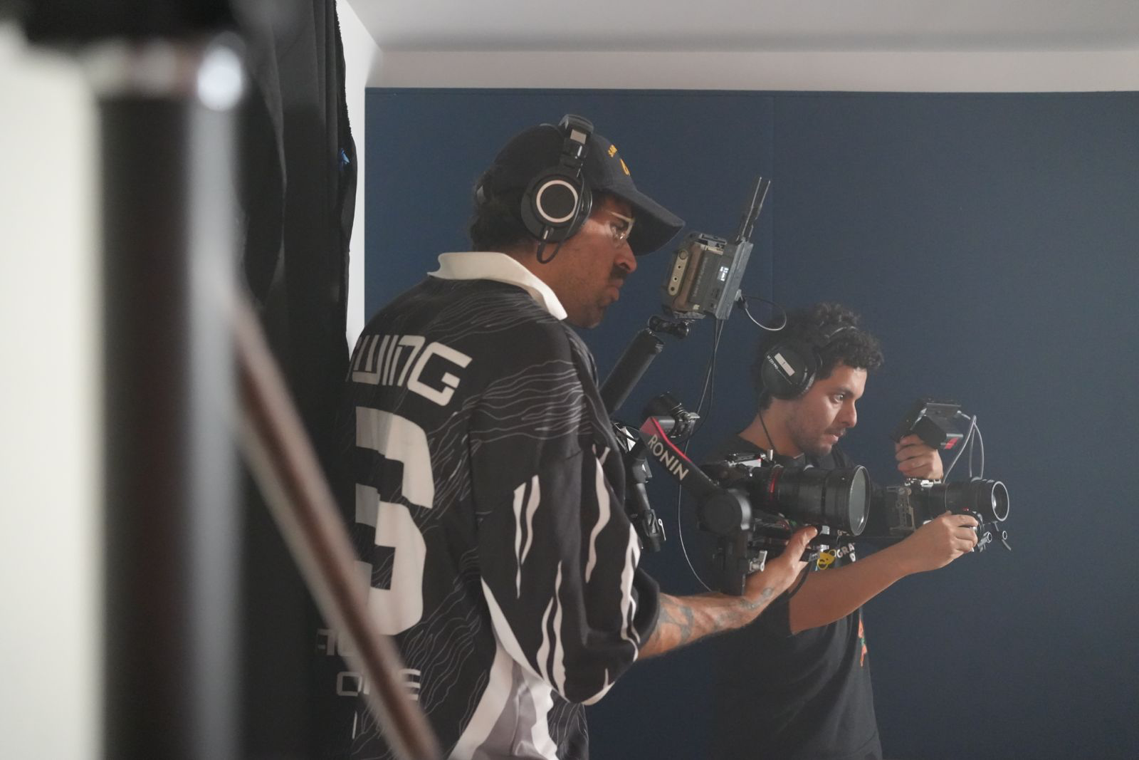 Moesgen Unveils ‘Live Session 2025,’ a Raw, Cinematic Milestone in Alt-Pop