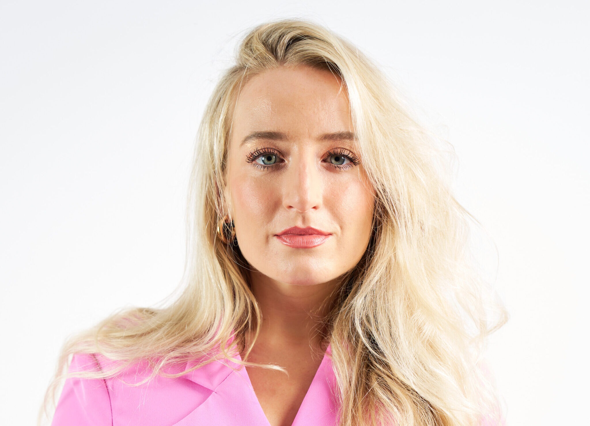 Anastasia Koss Shines on Dazzling New Pop Anthem ‘Celebrate The Night’