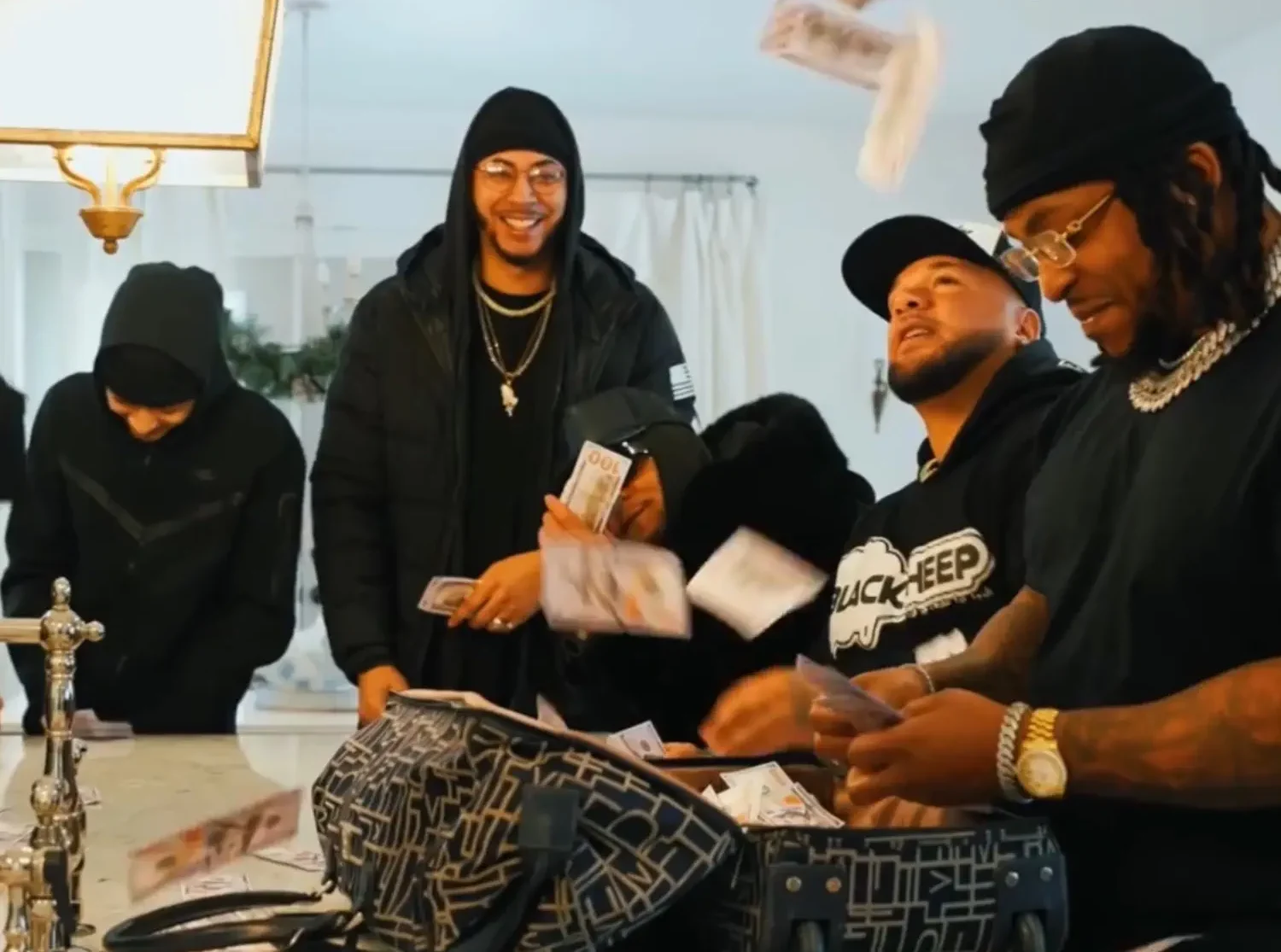 Apollo the Boss Turns Adversity Into Momentum With “RICH FRIENDS” Release