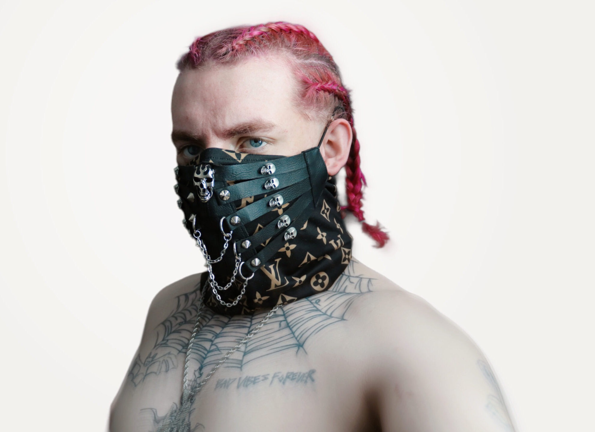 LIL PINK Pushes Creative Boundaries with Reflective New Single “Grand Slam”