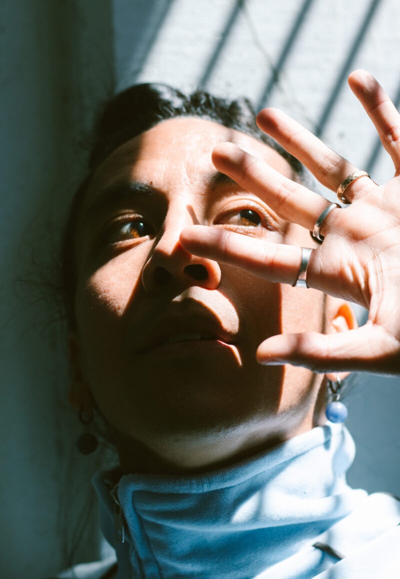 Teo Channels Fearless Individuality on Energetic New Single “PHENOM”