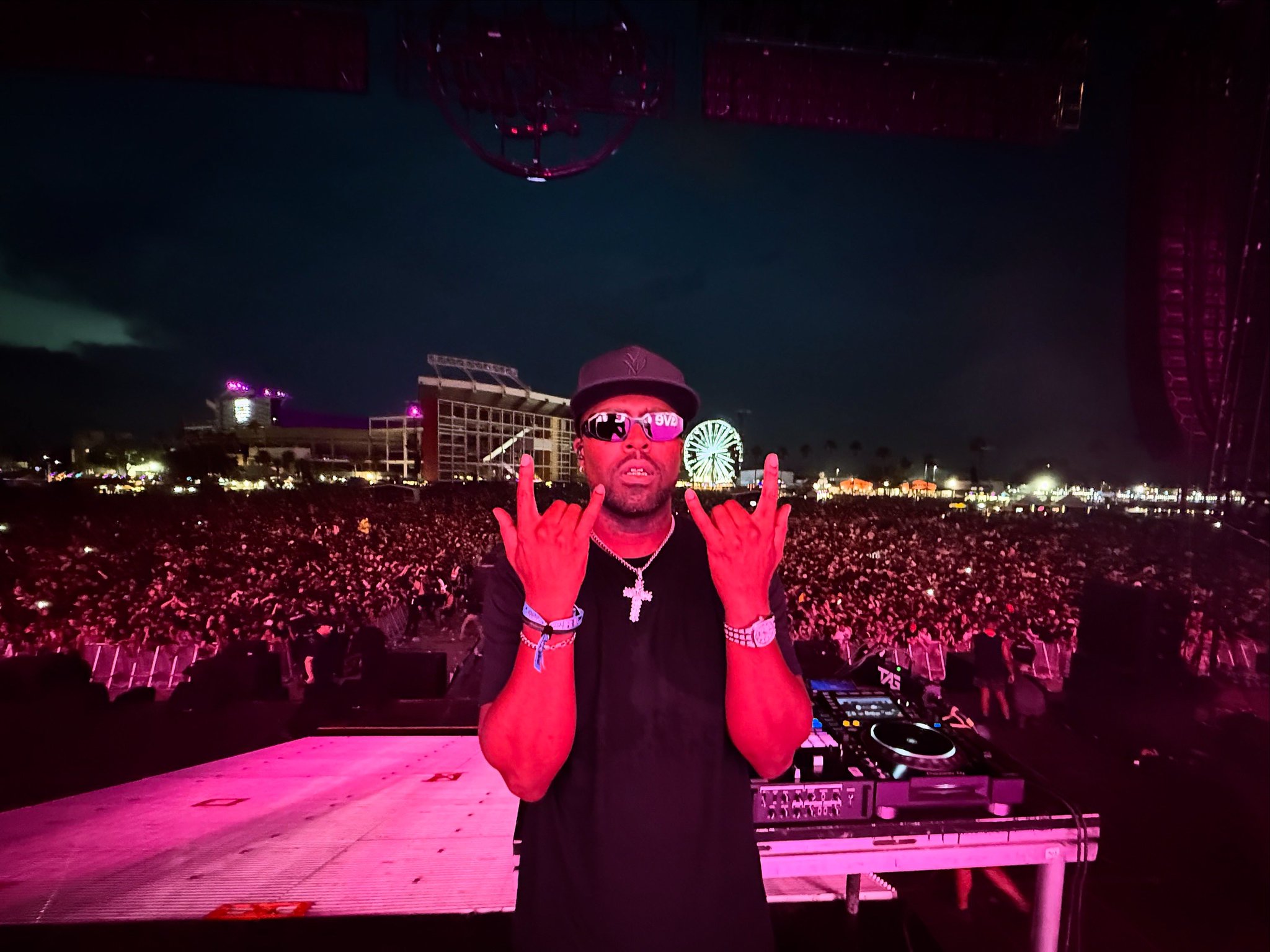 Johnny Oz Ignites South Florida Energy with Explosive New Single “In My Mode”