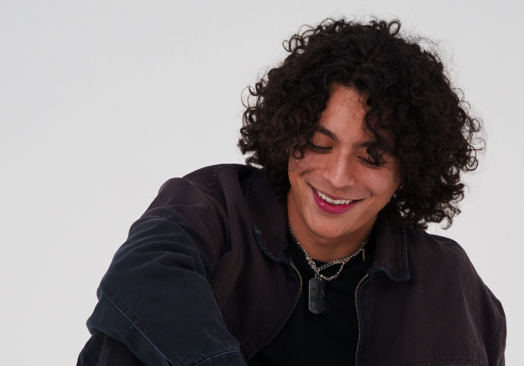 Frankie 5Ø3 Captures Love’s Emotional Highs on Nostalgic New Single ‘R0LL3RC0AST3R’