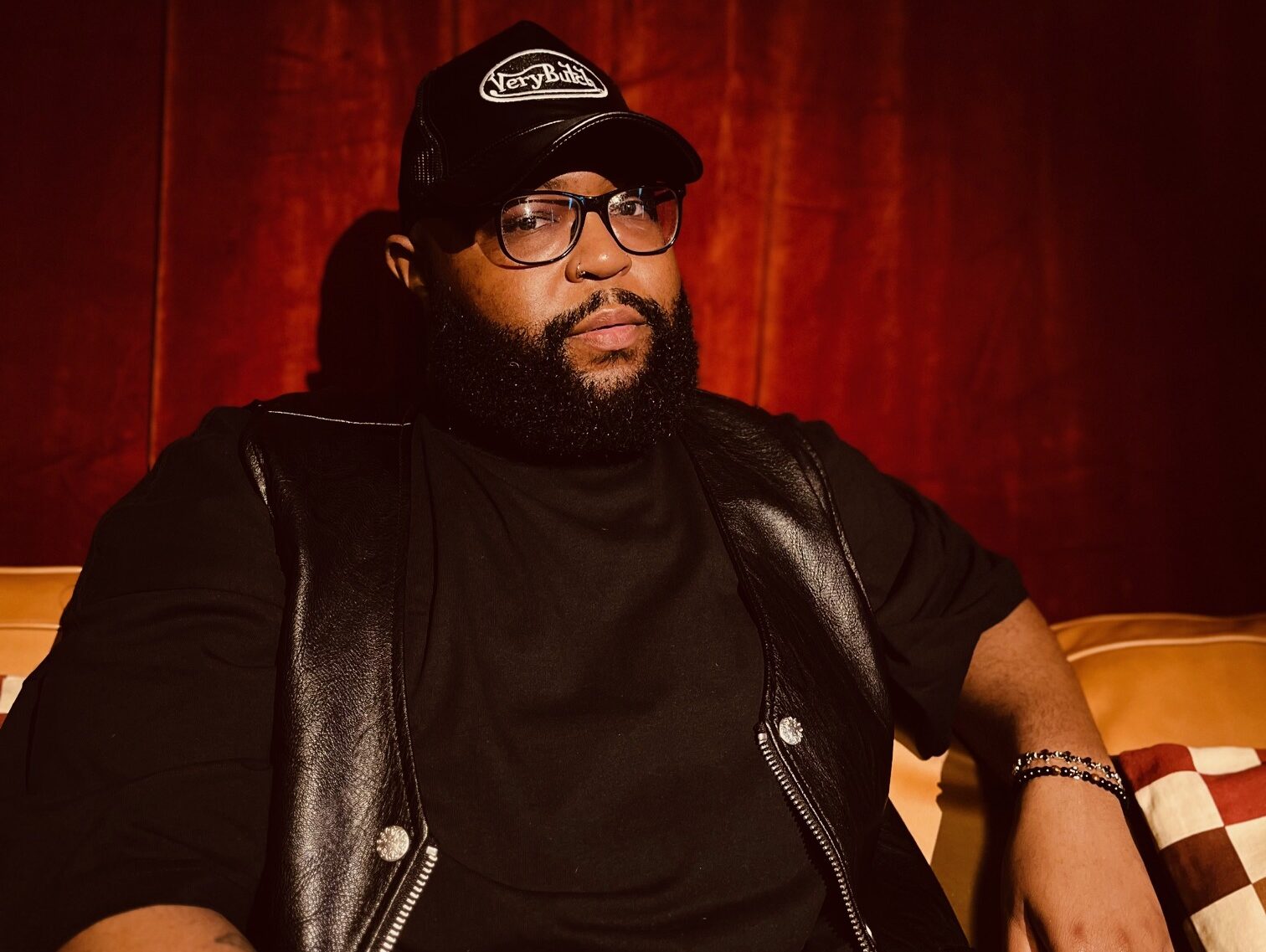 Rising Artist Saay Park Sets the Tone with Debut Album “EXCUSE MY LATENESS”
