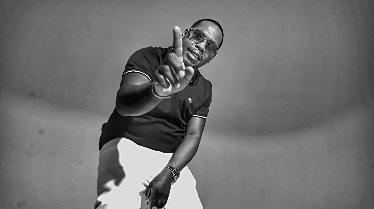 Ellis Lamont Releases “DIAMONDS” as Lead Single from Upcoming Project UNDENIABLE