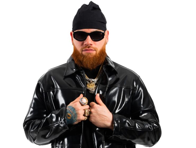 Miky Woodz Delivers a Defining Statement of Authenticity with New Album "Everything RiaL"