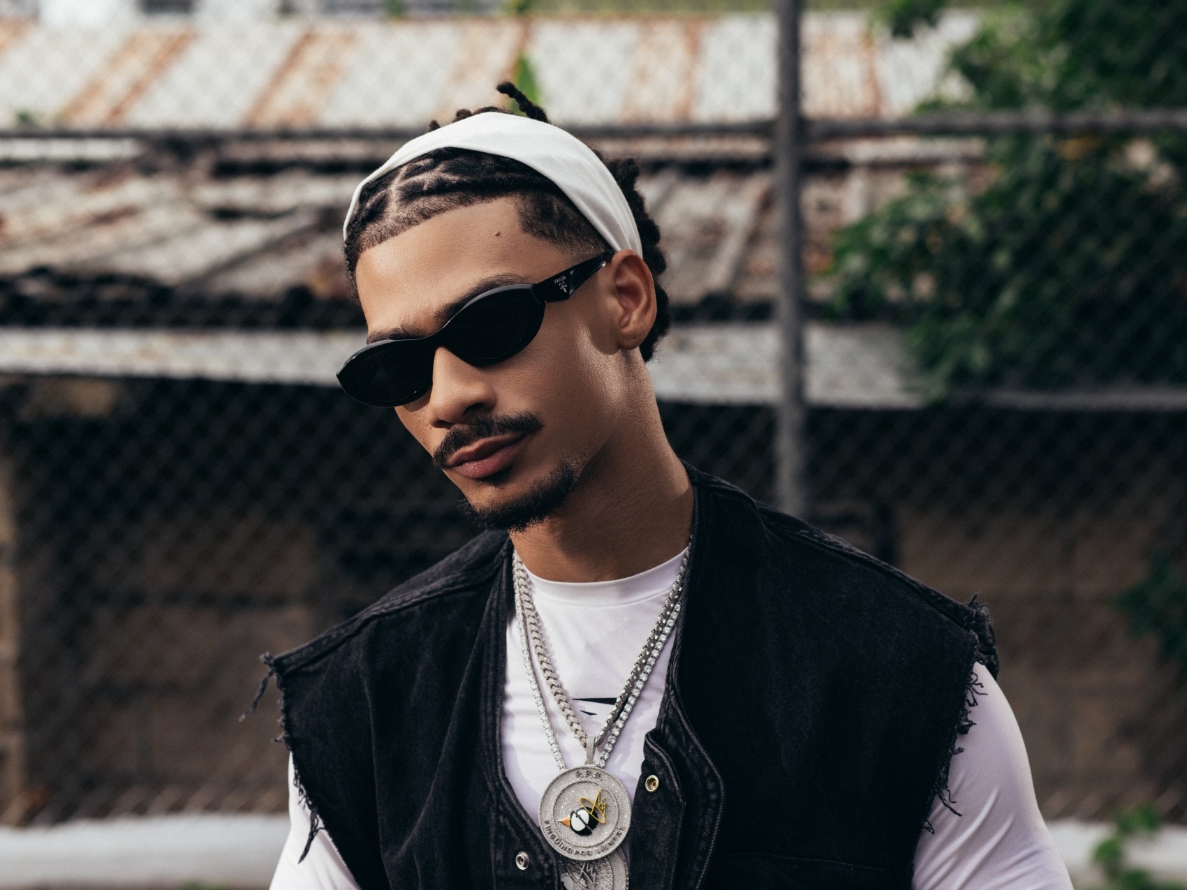 Marconi Impara Captures the Spirit of the Streets with Bold New Anthem “MAKARENA”
