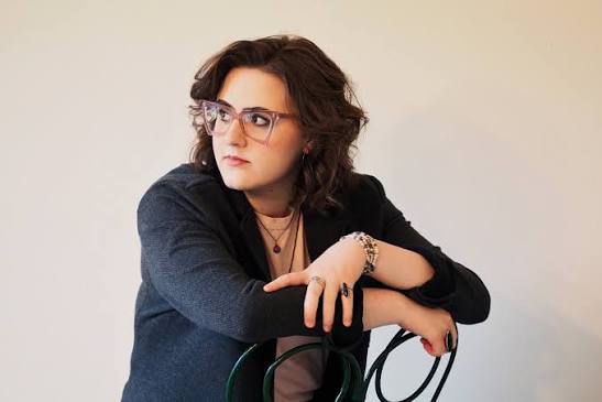 Carlotta Schmidt Turns “Let Me Be Me” Into a Collective Statement of Acceptance and Unity