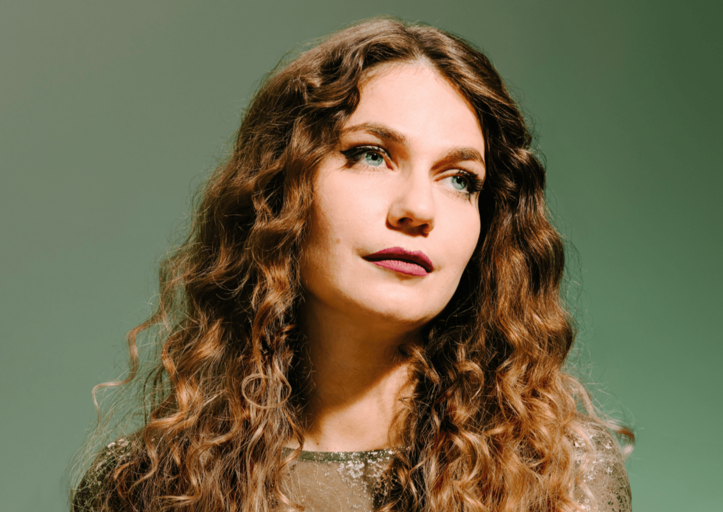 Searching For Stillness: Julie Valmond’s ‘Sonar’ Is A Thoughtful Debut